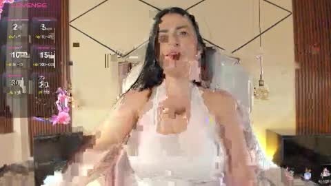 Bella Clair online show from May 2026 04:15:02 PM