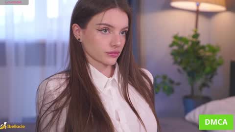 Snapshot of bellacle chatting on October 2025 07:16:01 AM Bella I took a vacation and Ill be back on December 18th So dont lose me To keep in touch I have a TG - you can find below online show from October 2025 07:16:01 AM