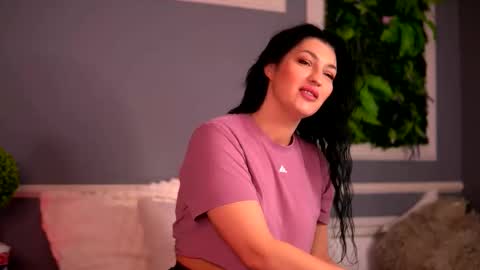 Snapshot of bellaevex chatting on November 2025 07:44:02 AM Eva online show from November 2025 07:44:02 AM