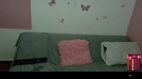 Bella online show from June 2026 03:49:01 AM