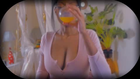 Snapshot of bellahproudly chatting on November 2025 03:16:02 AM Bellah online show from November 2025 03:16:02 AM