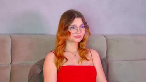 Snapshot of bellamarebelle chatting on February 2026 05:42:02 PM BellaMarebelle online show from February 2026 05:42:02 PM