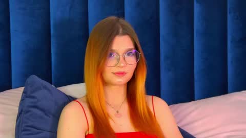 Snapshot of bellamarebelle chatting on February 2026 05:35:02 PM BellaMarebelle online show from February 2026 05:35:02 PM