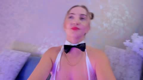 Bella Marie online show from May 2026 01:35:01 AM