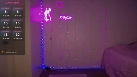 Bella Monroe online show from May 2026 04:17:02 AM