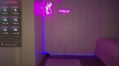 Bella Monroe online show from June 2026 05:38:02 AM