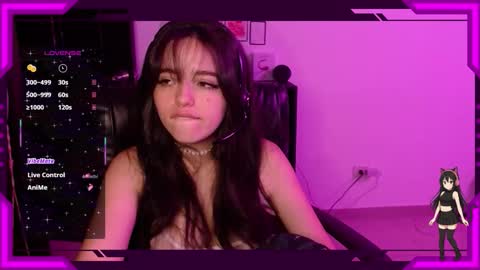 Snapshot of bellamoteluna chatting on October 2025 02:01:02 AM Bella Monteluna online show from October 2025 02:01:02 AM