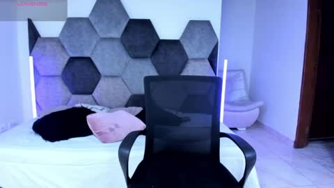 Bella Nix big tits online show from May 2026 11:48:02 AM
