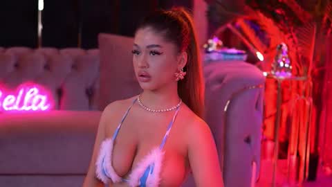 Bella online show from February 2026 06:37:02 PM