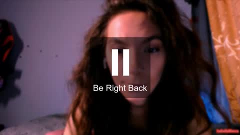 bellaqueen0701 online show from November 2025 02:39:01 PM