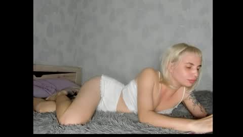 Snapshot of bellaseein chatting on October 2025 06:50:01 PM Bella Seen online show from October 2025 06:50:01 PM