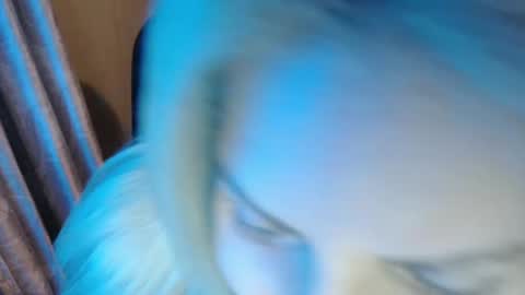 Snapshot of bellastar84 chatting on March 2025 11:32:02 PM Starr40 online show from March 2025 11:32:02 PM