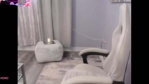 Snapshot of bellastar84 chatting on September 2025 12:52:01 PM Starr40 online show from September 2025 12:52:01 PM