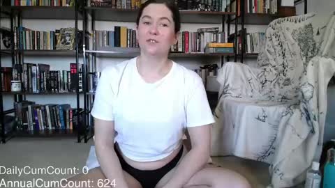 BellaStrange69 online show from May 2026 05:31:01 PM