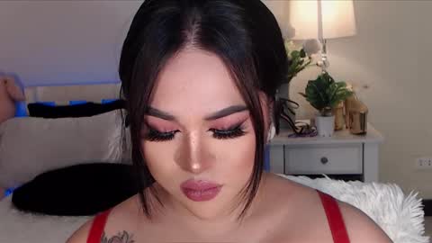 Snapshot of bellaswildcummer chatting on January 2025 09:26:01 PM BELLA JONES online show from January 2025 09:26:01 PM