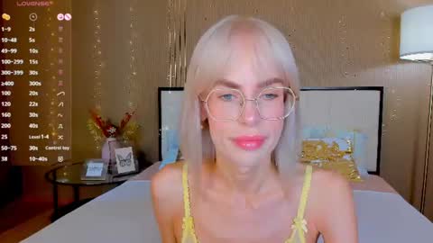 Bella online show from June 2026 01:05:02 AM