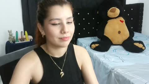 Snapshot of bellatrix_colen chatting on December 2024 07:26:02 AM Aleja online show from December 2024 07:26:02 AM