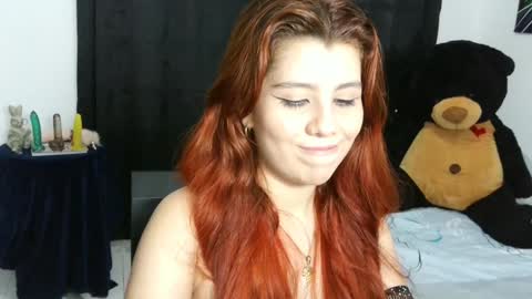 Snapshot of bellatrix_colen chatting on December 2024 07:38:02 PM Aleja online show from December 2024 07:38:02 PM