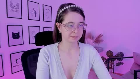 Bella. Ntmu online show from December 2024 12:38:01 PM