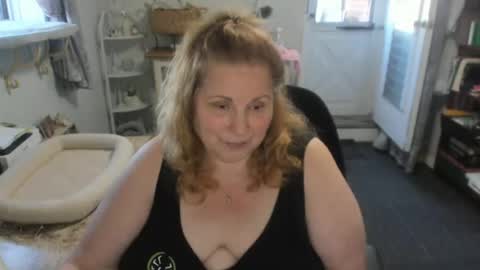 Bellavoca online show from June 2026 04:53:01 PM