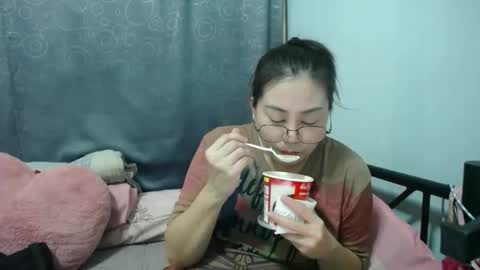 Snapshot of bellbabe chatting on March 2026 09:12:01 AM Bella online show from March 2026 09:12:01 AM