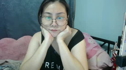 Snapshot of bellbabe chatting on March 2026 10:02:02 PM Bella online show from March 2026 10:02:02 PM