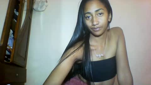 belle_annah online show from July 2026 04:19:02 AM