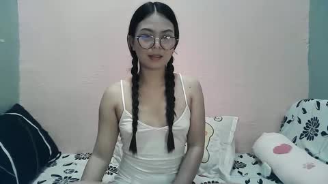 Snapshot of belle_ph chatting on November 2025 11:37:01 PM Belle online show from November 2025 11:37:01 PM