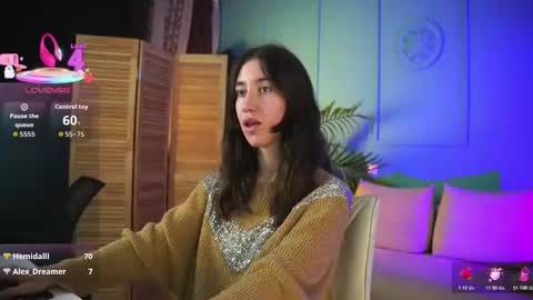 Bella online show from October 2025 04:08:02 PM