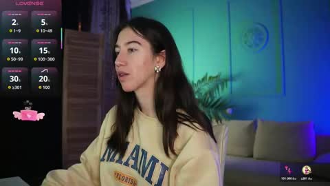 Bella online show from November 2025 06:26:01 PM