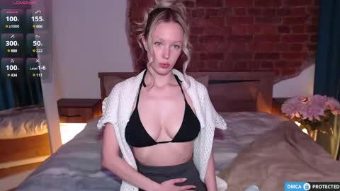 Snapshot of bellean_blare chatting on February 2025 03:49:01 PM BELLEAN online show from February 2025 03:49:01 PM