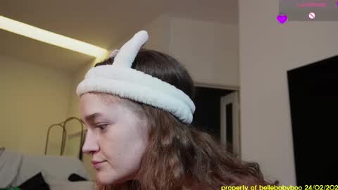 BELLE   online show from February 2025 04:49:01 AM