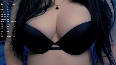 Snapshot of bellelovexx chatting on June 2026 10:48:02 PM Hello I am kind friendly and cute girl online show from June 2026 10:48:02 PM
