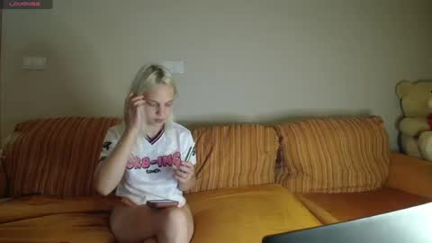 Snapshot of bellezza0 chatting on July 2026 11:29:02 PM bellezza0 online show from July 2026 11:29:02 PM