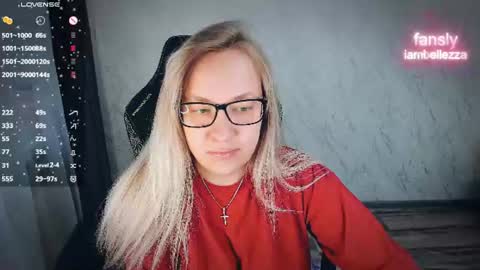 Your Annabelle Wolf  online show from June 2026 06:50:01 PM