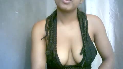 Snapshot of bellibellah chatting on March 2026 07:42:01 AM BelliBellah online show from March 2026 07:42:01 AM