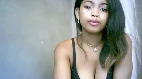 Snapshot of bellibellah chatting on April 2026 06:19:02 AM BelliBellah online show from April 2026 06:19:02 AM