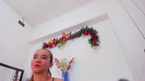 Snapshot of bellota_flak chatting on December 2024 10:30:01 AM Bellota Flak online show from December 2024 10:30:01 AM