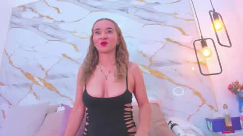 Snapshot of bellota_flak chatting on January 2025 04:25:01 AM Bellota Flak online show from January 2025 04:25:01 AM