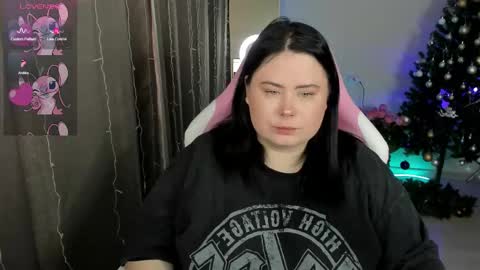 LinaBoo online show from January 2026 05:12:01 AM