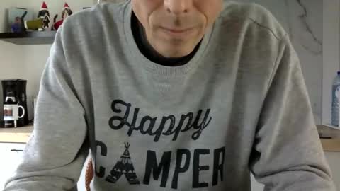 Snapshot of belversa_xxx chatting on December 2025 11:28:02 AM belversa_xxx online show from December 2025 11:28:02 AM