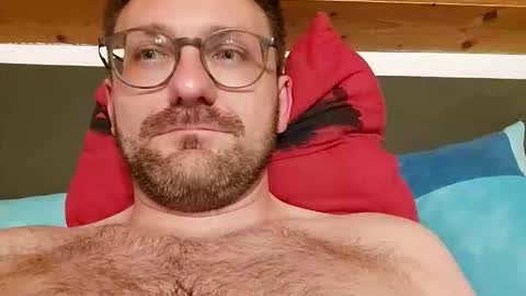 Snapshot of ben00189 chatting on September 2025 06:20:01 PM ben00189 online show from September 2025 06:20:01 PM