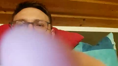 Snapshot of ben00189 chatting on October 2025 05:14:02 PM ben00189 online show from October 2025 05:14:02 PM