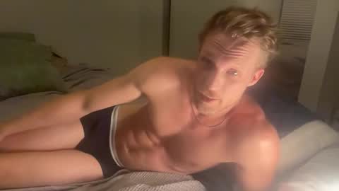 bendoverxo online show from November 2025 09:42:02 AM