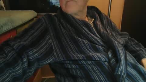 Snapshot of bendrinkin chatting on February 2026 02:23:01 AM bendrinkin online show from February 2026 02:23:01 AM