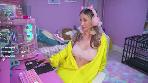 Bendymeow online show from July 2026 06:09:02 AM