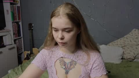 Snapshot of benevolently chatting on April 2026 07:25:02 AM KENDALL NATHAN online show from April 2026 07:25:02 AM