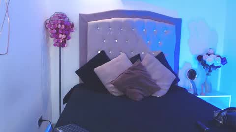 Snapshot of bengie_durand chatting on September 2025 01:38:01 PM Tiffany and Bengie online show from September 2025 01:38:01 PM