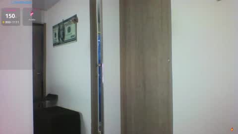 Snapshot of bengie_durand chatting on November 2025 05:18:02 AM Tiffany and Bengie online show from November 2025 05:18:02 AM