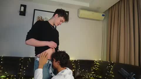 benjamin_ar online show from December 2025 11:27:02 AM